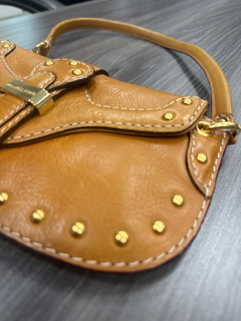 Michael Kors brown tan flap leather purse studded trim Shoulder Bag Clutch - Picture 4 of 13